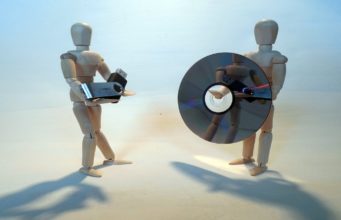 Como fazer backup e restaurar arquivos no PC com Windows 10? Como fazer backup Windows 10