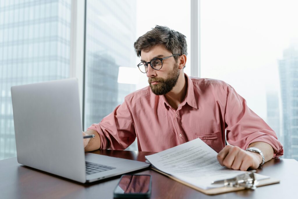 junior it project manager salary